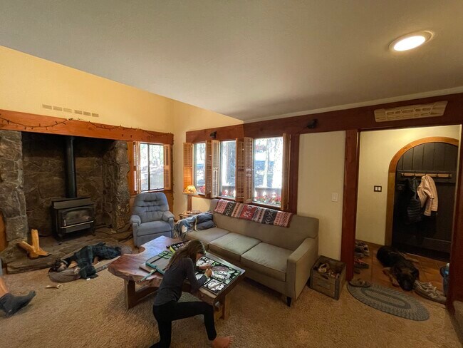 Foto del edificio - 12447 Bernese Ln