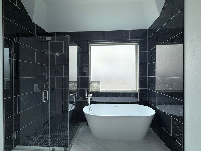 Foto del edificio - 2010 Silver Moon Dr