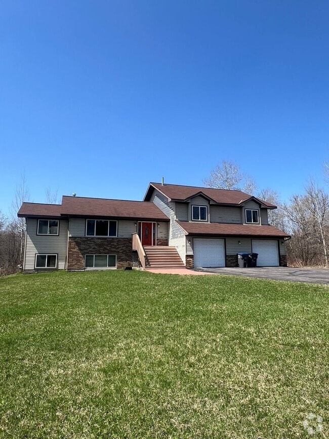 Building Photo - 3865 Stebner Rd