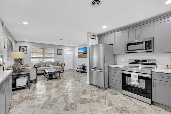 Foto del edificio - 4901 NW 27th Way