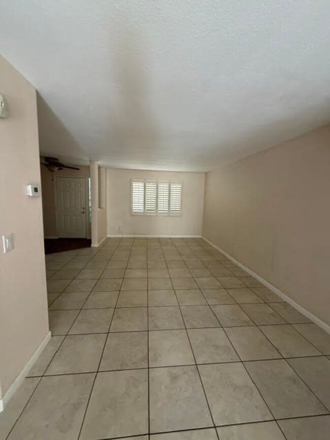 Building Photo - 2208 Rugged Mesa Dr