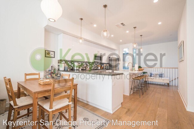 Building Photo - 3 br, 3.5 bath House - 3024 Fenelon Street