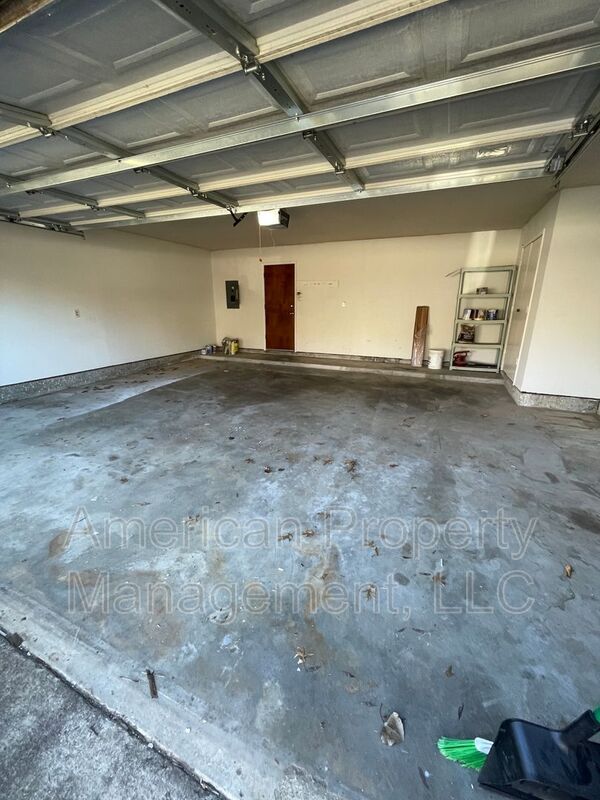 Building Photo - 6223 S 86th E Ave