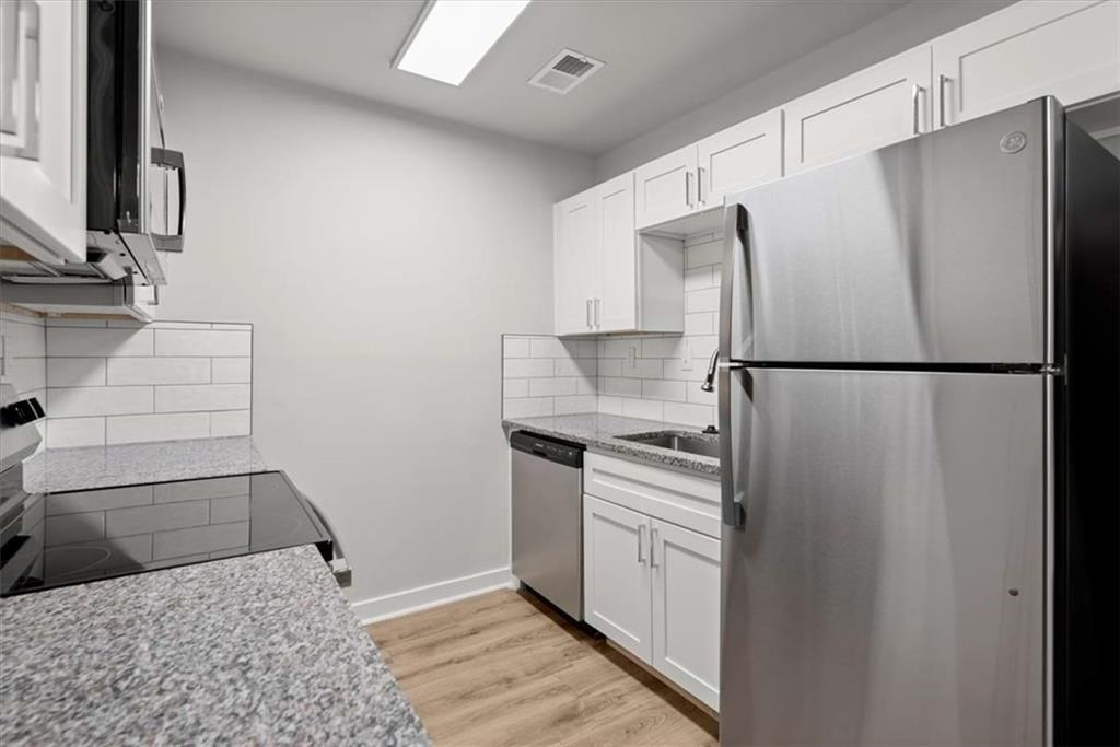 Foto principal - 3500 Peachtree Corners Cir
