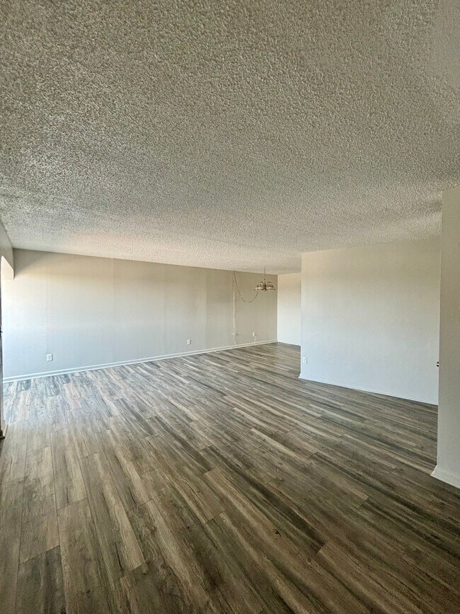 Foto del edificio - 1400 Millersport Hwy