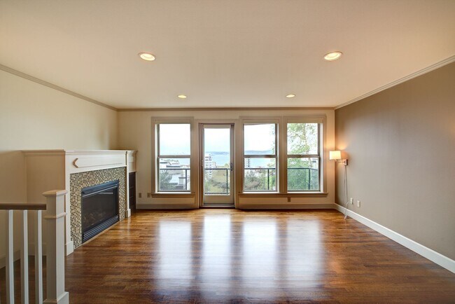 Foto del edificio - 2bd/2.25ba Seattle Townhome