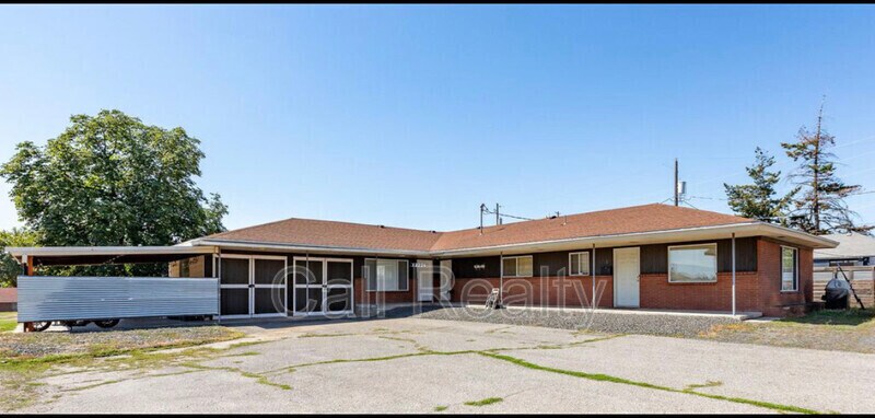 12324 E Broadway Ave