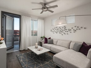 Building Photo - Norte Town Lake Apartments