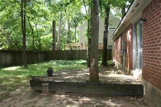 Building Photo - 39 S White Pebble Ct