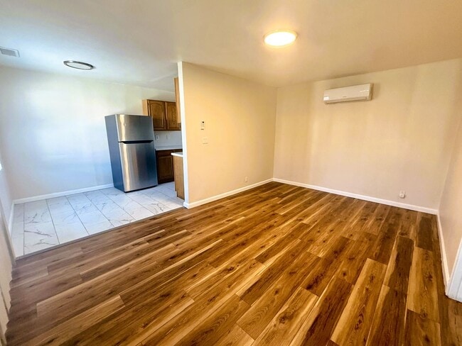 Photo - 2825 67th Ave Apartment