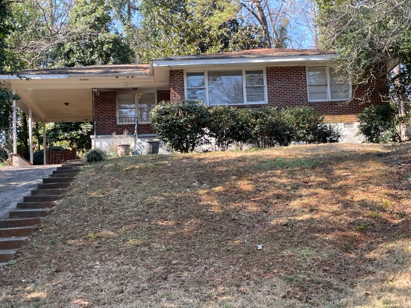 Primary Photo - 505 Westchester Dr