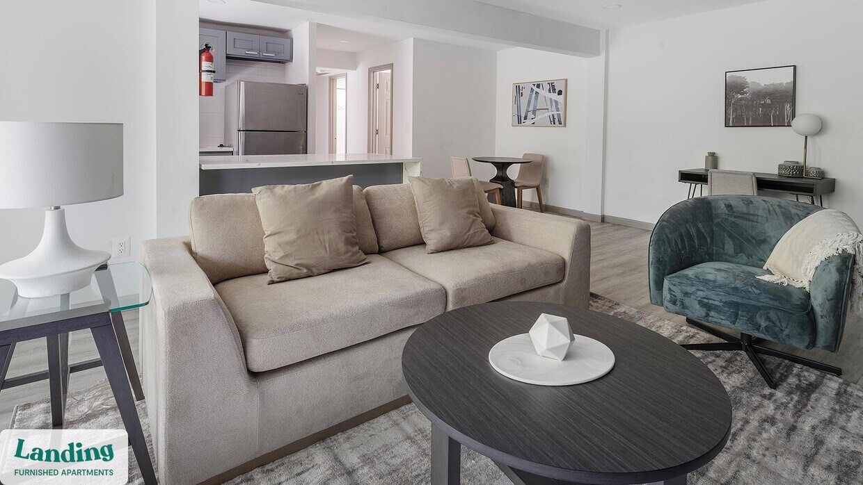 Foto principal - 6220 Springhill Dr