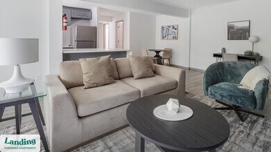 Building Photo - 6220 Springhill Dr