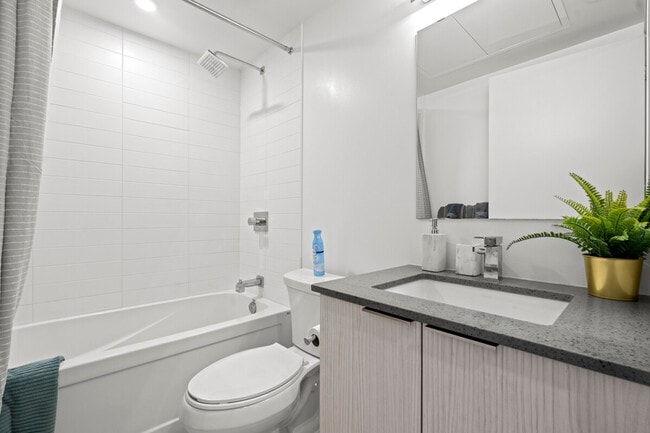 Photo du bâtiment - 501 Yonge St