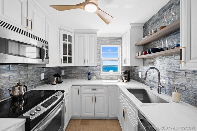 Foto del edificio - 4511 S Ocean Blvd