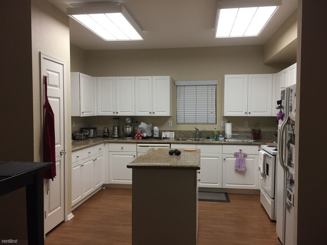 Foto principal - 2575 Old Quarry Rd