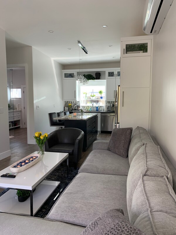 Foto del edificio - 124 Driftwood St