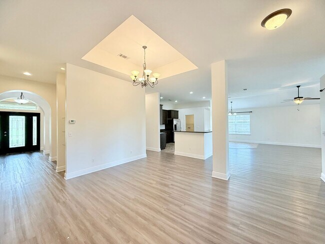 Foto del edificio - Stunning Craftsman Home - Stonechase