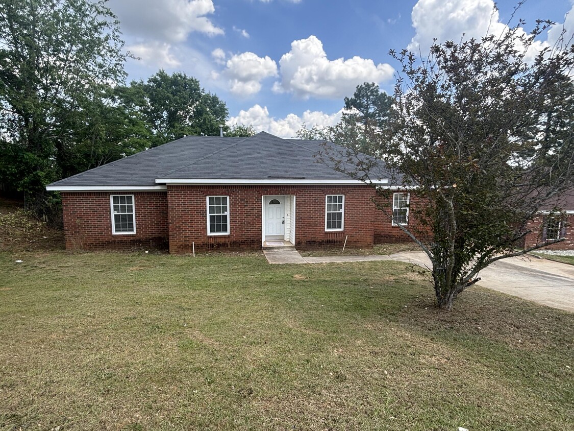 Primary Photo - 2706 Crosshaven Dr