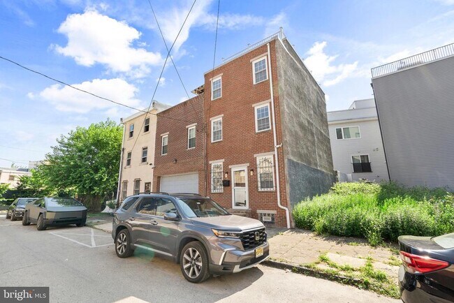 Foto del edificio - 1609 N Lawrence St