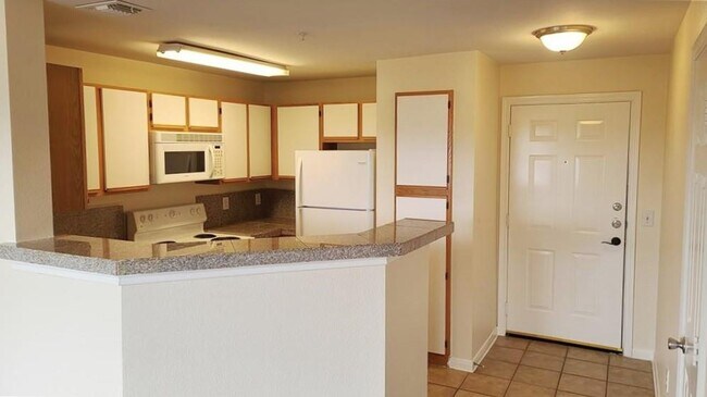 Foto del edificio - 2320 Gracy Farms Ln