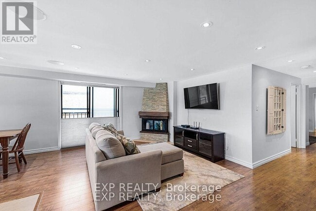 Photo du bâtiment - 15390 Yonge St