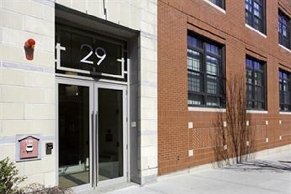Foto del edificio - 29 Otis St