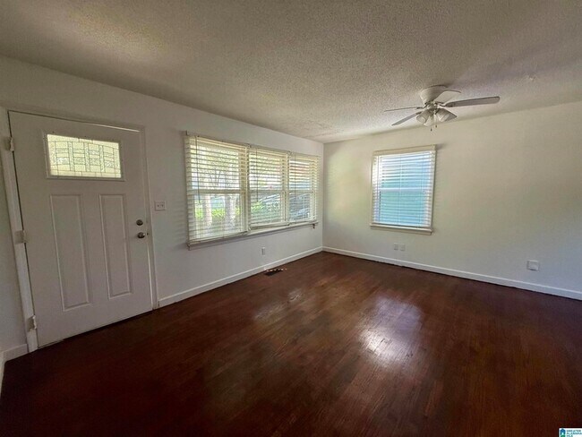 Foto del edificio - 7836 10th Ave S