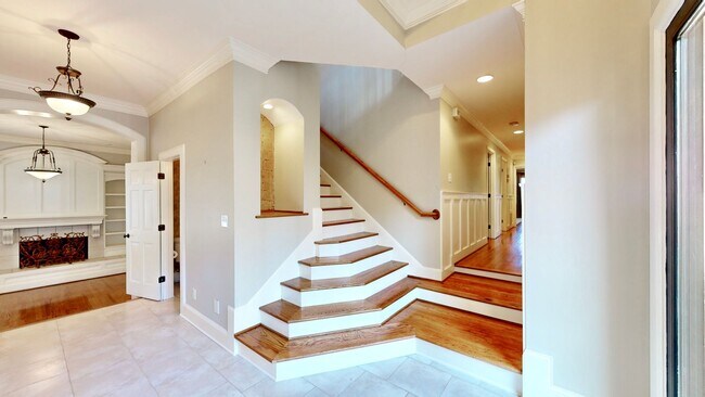 Foto del edificio - 4409 Parview Drive N