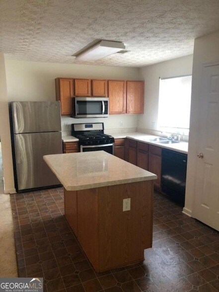 Foto del edificio - 5885 Sable Chase Ln