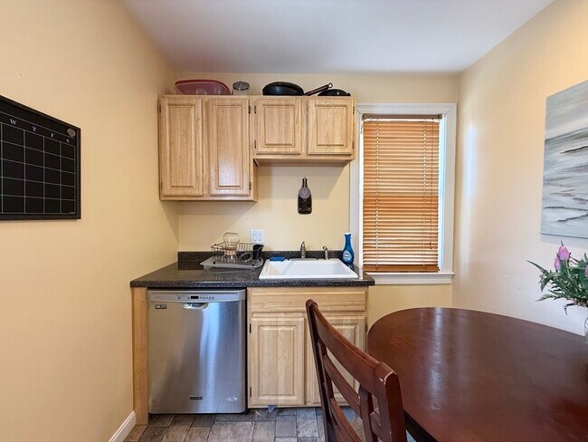 Foto del edificio - 295 Allston St