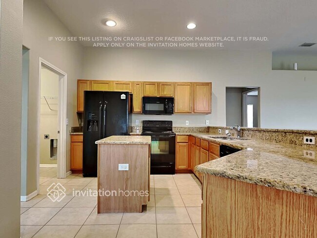 Foto del edificio - 4332 Windmill Pointe Dr