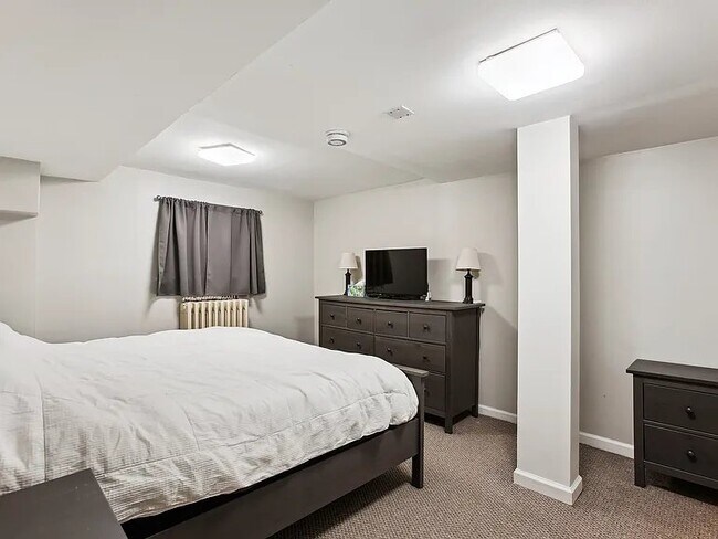 Foto del edificio - 2609 11th St NW
