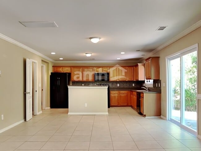 Foto del edificio - 138 Graduate Ln