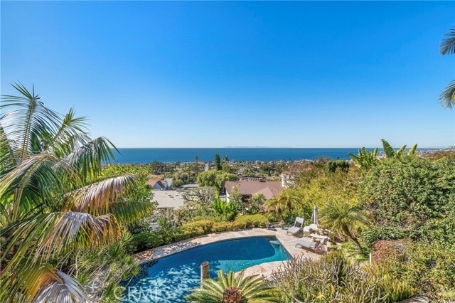 Foto principal - 875 Coast View Dr