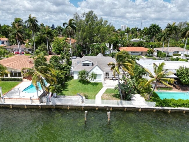 Foto del edificio - 7601 Beach View Dr