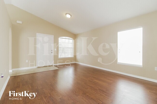 Foto del edificio - 2684 Whispering Trails Dr