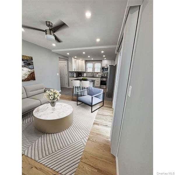 Foto del edificio - 89 N Grove St