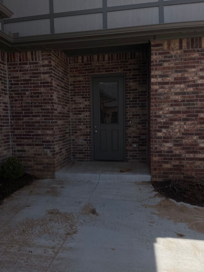 Foto del edificio - The Enclave-3 bed 2.5 bath home
