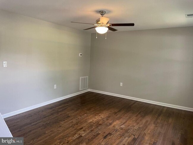 Building Photo - 108 Hunter Run Rd