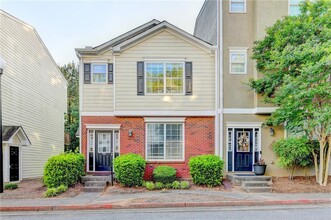 Building Photo - 229 Riverstone Commons Cir