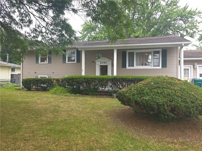 Foto del edificio - 2093 Lehigh Station Rd