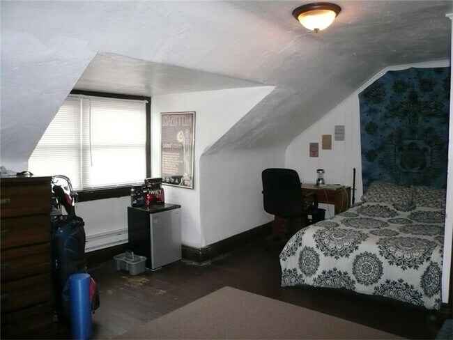 Foto del edificio - 154 Robinson St