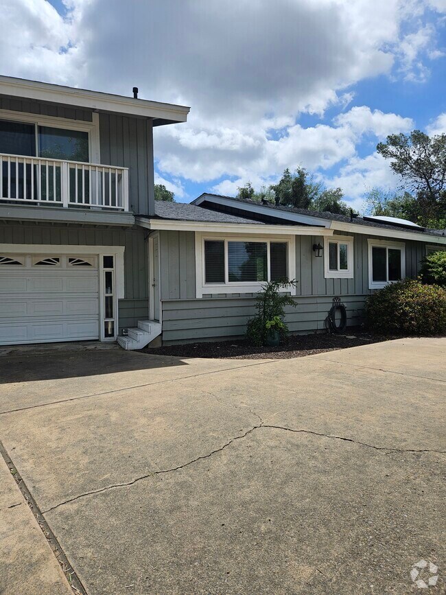 Granite Hills Apartments for Rent with Washer & Dryer El Cajon, CA 1 Rentals