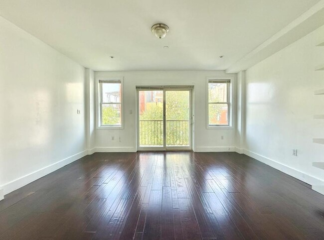 Building Photo - West 122nd Street