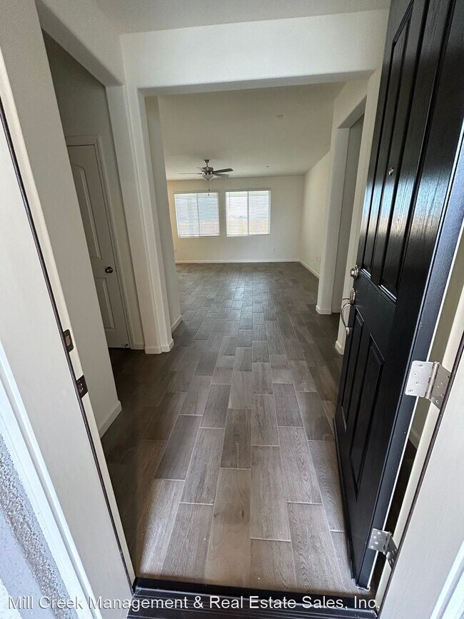 Foto del edificio - 4 br, 2 bath House - 3467 Lennox