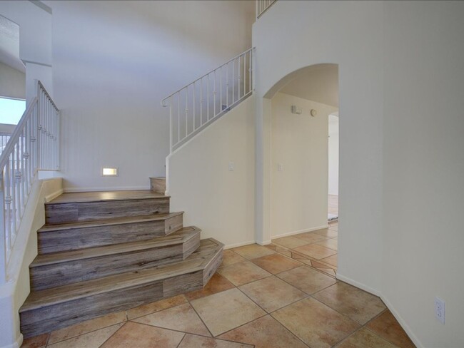 Foto del edificio - Continental Ranch 5 Bedroom 3 Bathroom w/S...