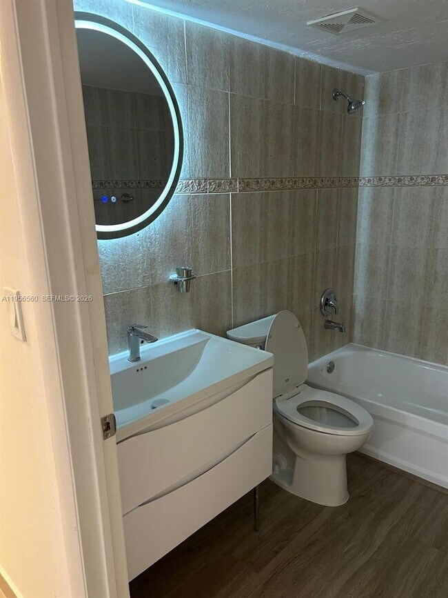 Foto del edificio - 12219 SW 14th Ln