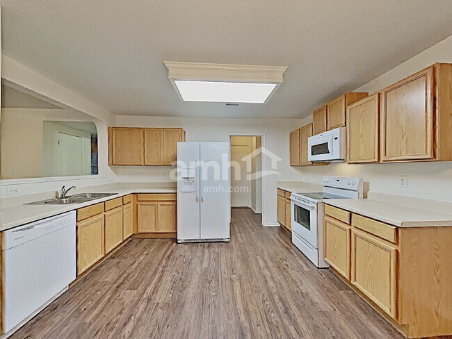 Building Photo - 1326 Hunt Crossing
