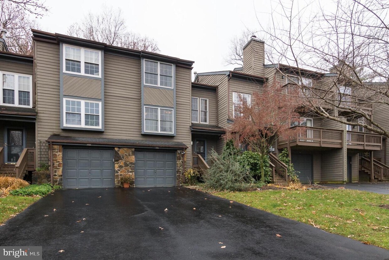 35 Chicopee Dr, Princeton, NJ 08540 Townhouse for Rent in Princeton, NJ